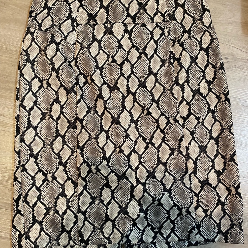 Michael Kors Faux Snake Print Skirt - Small